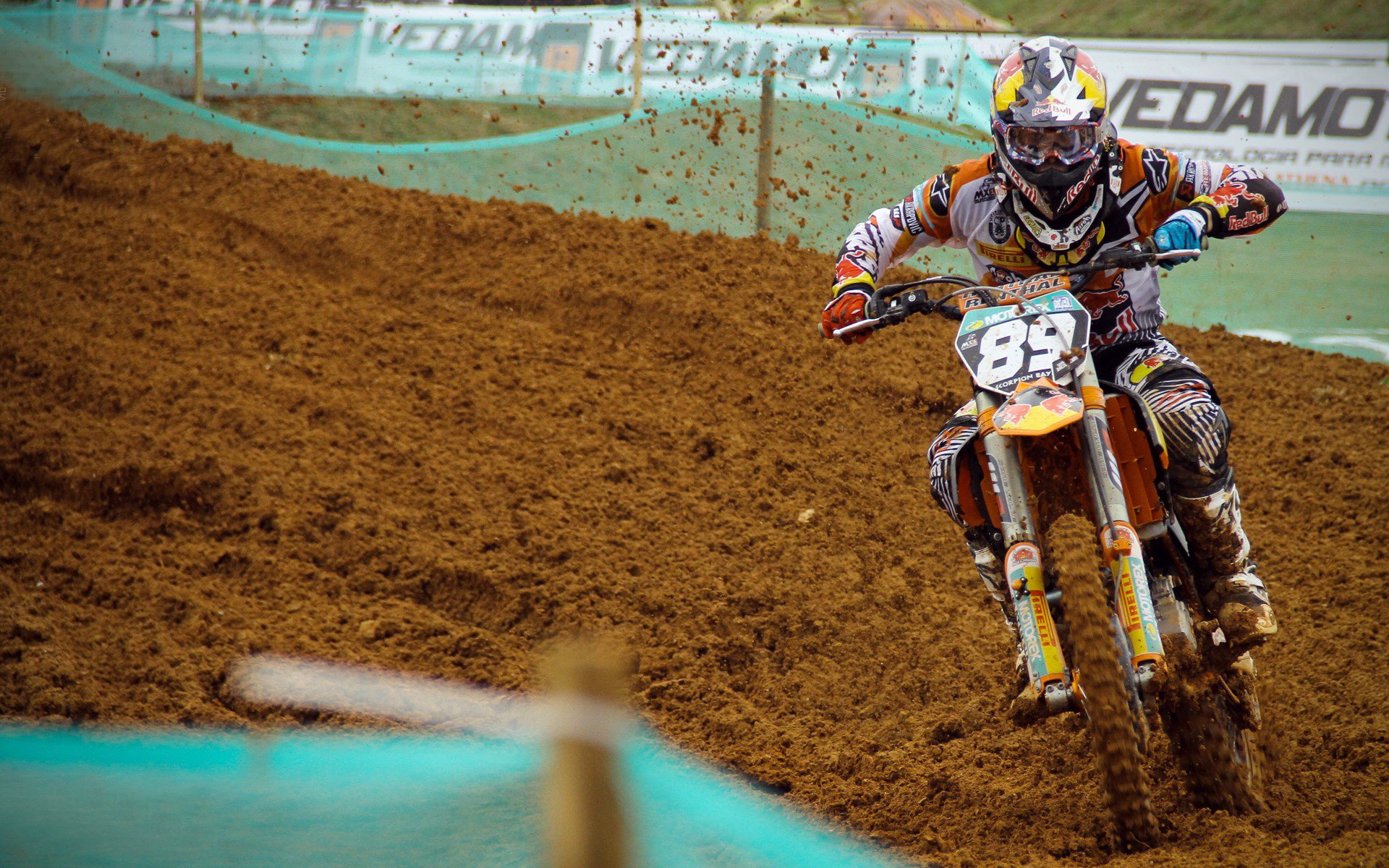 开云平台-以战斗精神著称：那些坚持不懈的球员故事，球星坚持不懈的例子