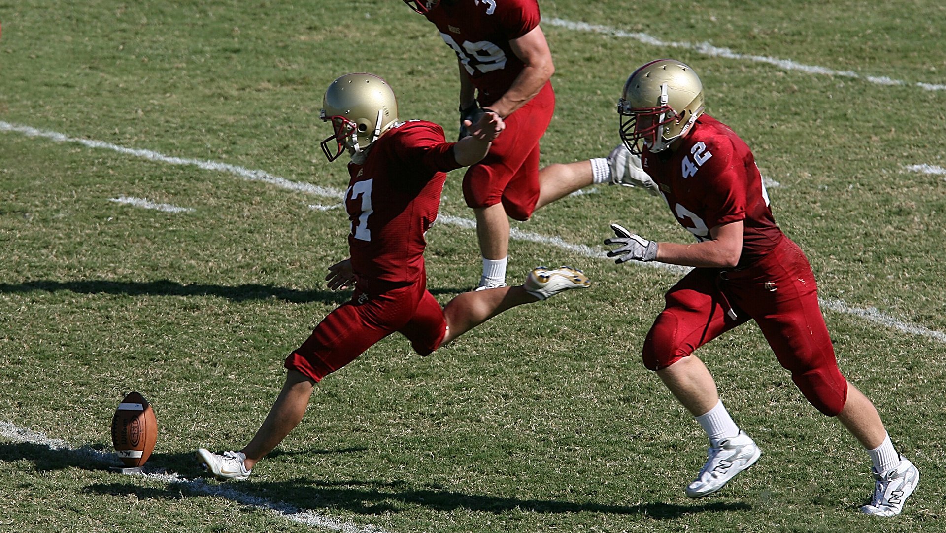 预算限制下的竞争：中小俱乐部的生存之道，俱乐部的预算分析